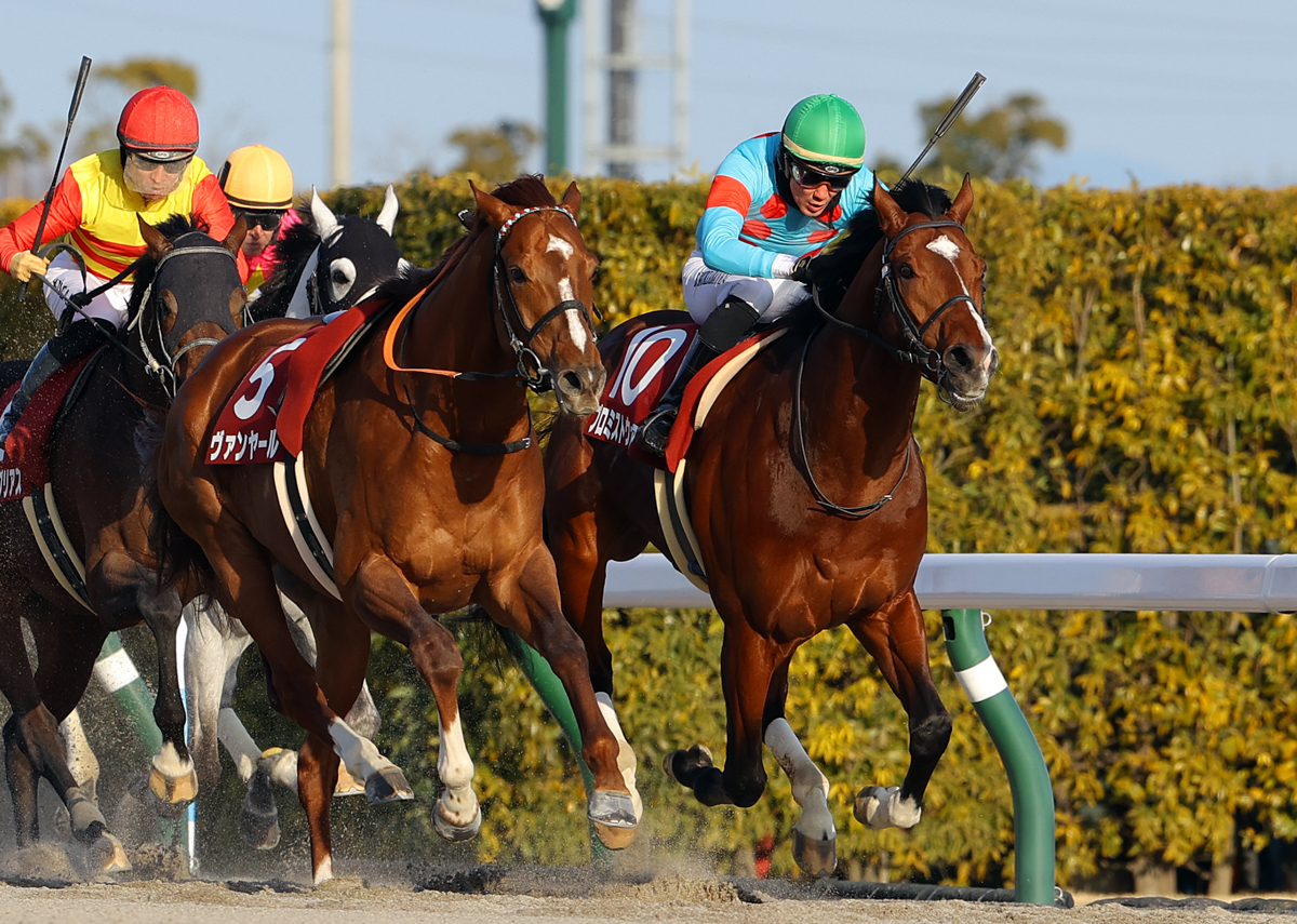重賞初挑戦初制覇。ハギノアレグリアスに2馬身差をつけて逃げ切り、「1勝クラス」から4連勝